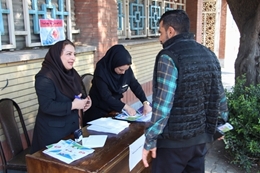 برپایی غرفه سلامت کلیه در محل ورودی بیمارستان امام خمینی(ره) اهواز